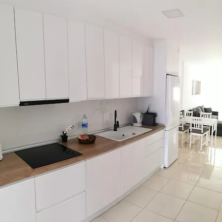 Residencial Amber Ii - En Zona Residencial Tranquila A Pocos Metros Del Centro